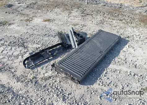 2002 Dodge Ram 2500 St z USA, uszkodzony, nr VIN 3B7KF23672M200733